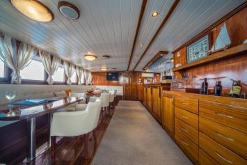 Yachtcharter GuletLuna 13