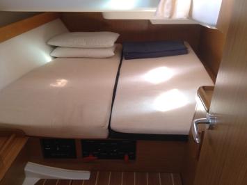 Yachtcharter SunOdyssey42i 7