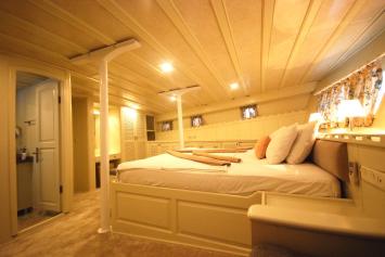 Yachtcharter GuletFortuna 12