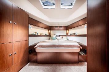 Yachtcharter BavariaCruiser46Style 10