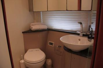 Yachtcharter SealineT60AURA 13
