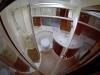 Yachtcharter fairline phantom 50 bathroom