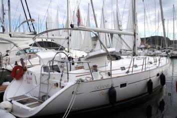 Yachtcharter Oceanis411Clipper 11