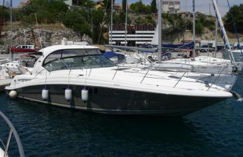 Yachtcharter SeaRay455 4