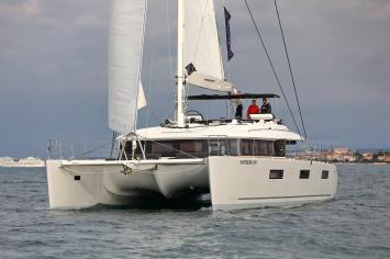 Yachtcharter Lagoon62052cab 3