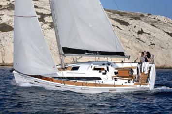 Yachtcharter Dehler38