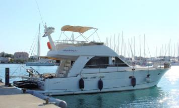 Yachtcharter Antares13 3