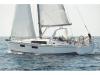 Yachtcharter Italien Oceanis 35.1