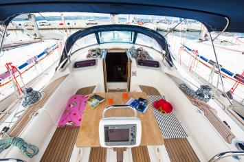 Yachtcharter Bavaria47Cruiser 13