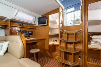 Yachtcharter Bavaria47Cruiser 18