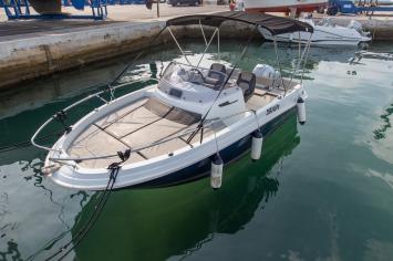 Yachtcharter CapCamarat5 4