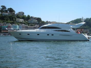 Yachtcharter Princess61