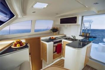 Yachtcharter Leopard40 3