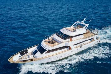 Yachtcharter MotoryachtTorgem Custommade