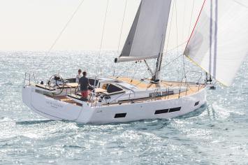 Yachtcharter Hanse460 4cab 3