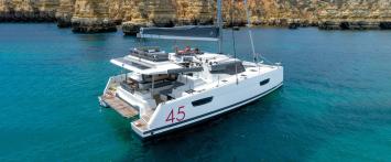 Yachtcharter Elba45 10