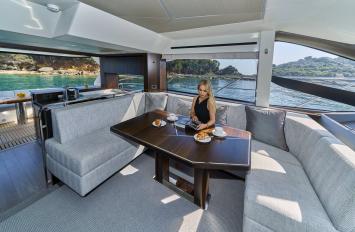 Yachtcharter SunseekerManhattan55 30