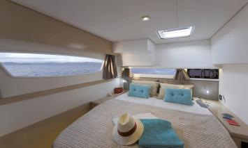 Yachtcharter FountainePajotSaba50 6cab 19