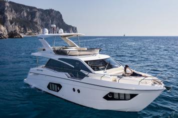 Yachtcharter Absolute50Fly