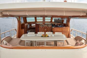 Yachtcharter SeaBreeze 14