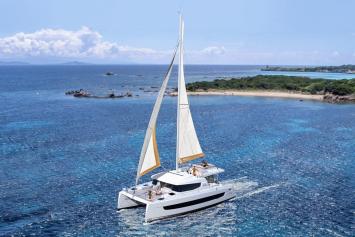 Yachtcharter Bali4 4