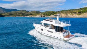 Yachtcharter SwiftTrawler41 3