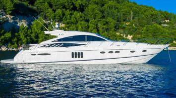 Yachtcharter PrincessV65 4