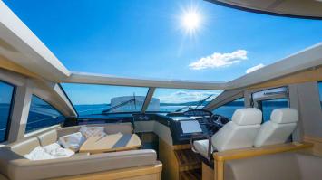 Yachtcharter PrincessV65 9