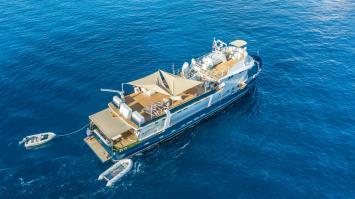 Yachtcharter AquaExplorer 6