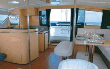 Yachtcharter FountainePajotEleuthera60 4cab 8