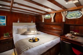 Yachtcharter GuletSaintLuca 28