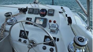 Yachtcharter Leopard44 42cab 3