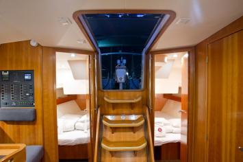 Yachtcharter Allures45 10