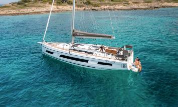 Yachtcharter Dufour41 4