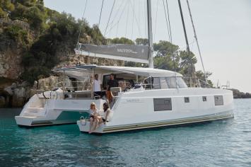 Yachtcharter Nautitech46Open 32cab 3