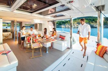 Yachtcharter Bali4 9