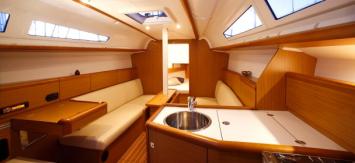 Yachtcharter Sunsail33i 5