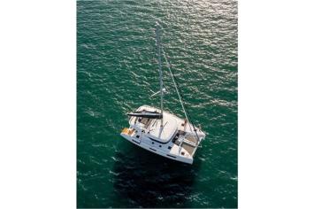 Yachtcharter custom/43228/lagoon_46_from_above_pic5