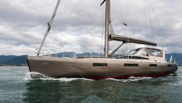 Yachtcharter Silent76 41cab 3