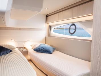 Yachtcharter SealineC390 20