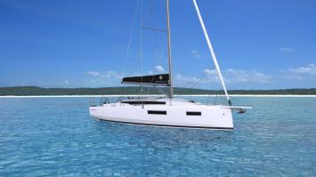 Yachtcharter SunOdyssey350 2cab