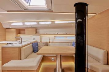 Yachtcharter GrandSoleil44R 10