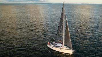 Yachtcharter Maxus35