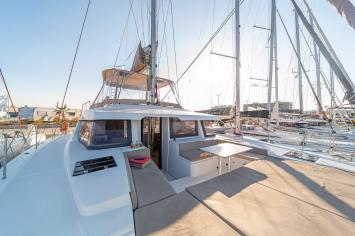 Yachtcharter Bali4 11
