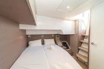 Yachtcharter Bali4 14