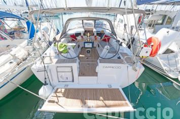 Yachtcharter Hanse385 6