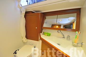 Yachtcharter Oceanis45 20