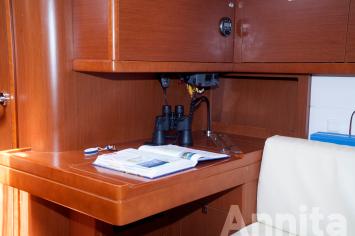 Yachtcharter Oceanis48 5Cab 9