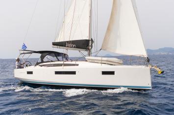 Yachtcharter Sun Odyssey 410 3cab hauptansicht 3