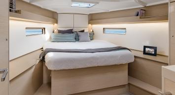 Yachtcharter Oceanis40 10